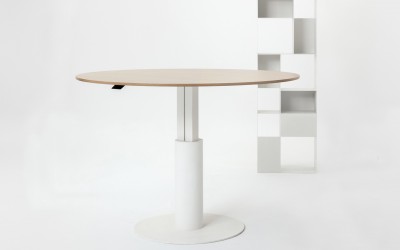 mara_follow_meeting-round-heigh-adjustable-table_01