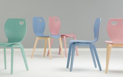 designové dřevěné židle do kavárny_cafe