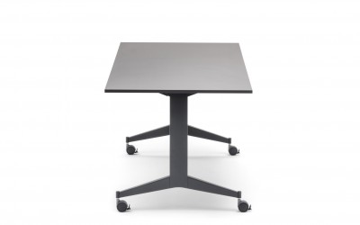 mara_timmy-tilting-collection-02_office-table-desk-castors-tilting-top-closure-university-office-metal-workspace-working-desk