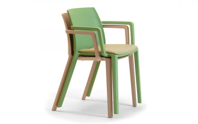 Greta recyklovatelná židle
