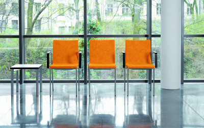 SCORPII-FRAME-CHAIR-4L-UP-St-Marien-Krankenhaus-Bra_226